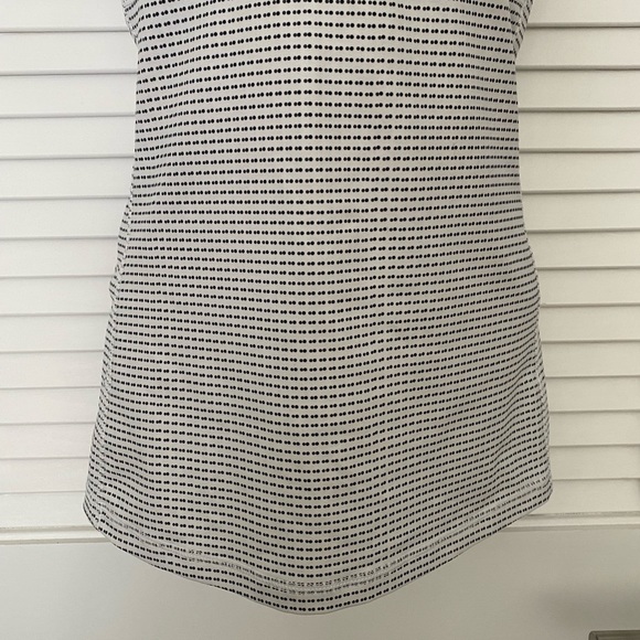 Lululemon Top with Built-in Bra, Size 10 - Picture 4 of 12